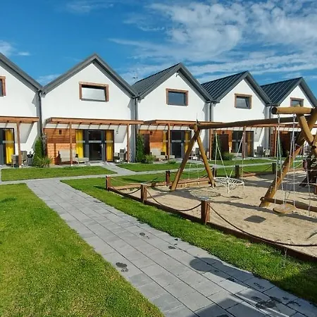 Corden Village بيت خشبي