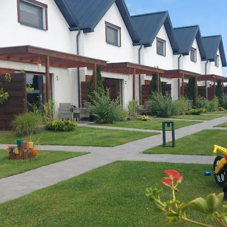 Corden Village אכסניה *