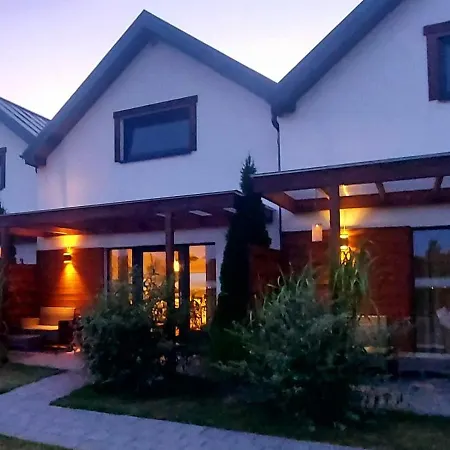 Corden Village بيت خشبي *
